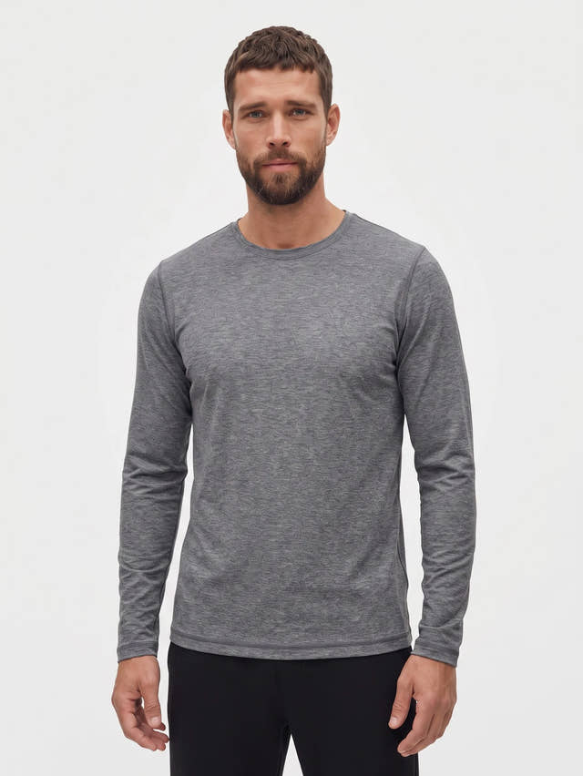 T-shirt de sport à manches longues col rond FlowBlend™