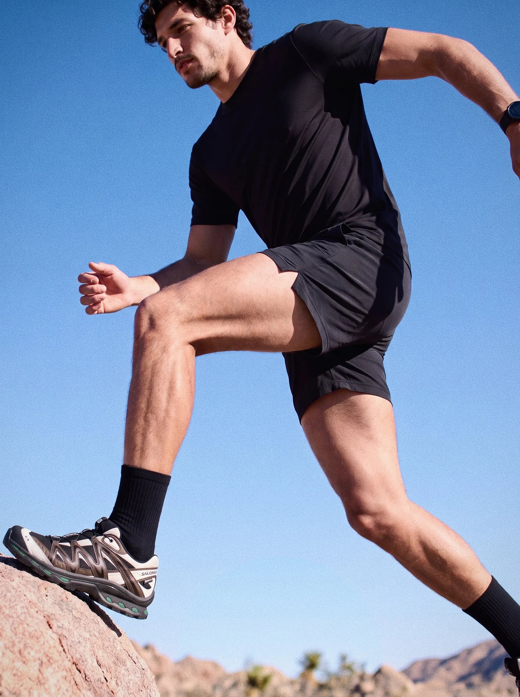 T-shirt de performance col rond AirPace™