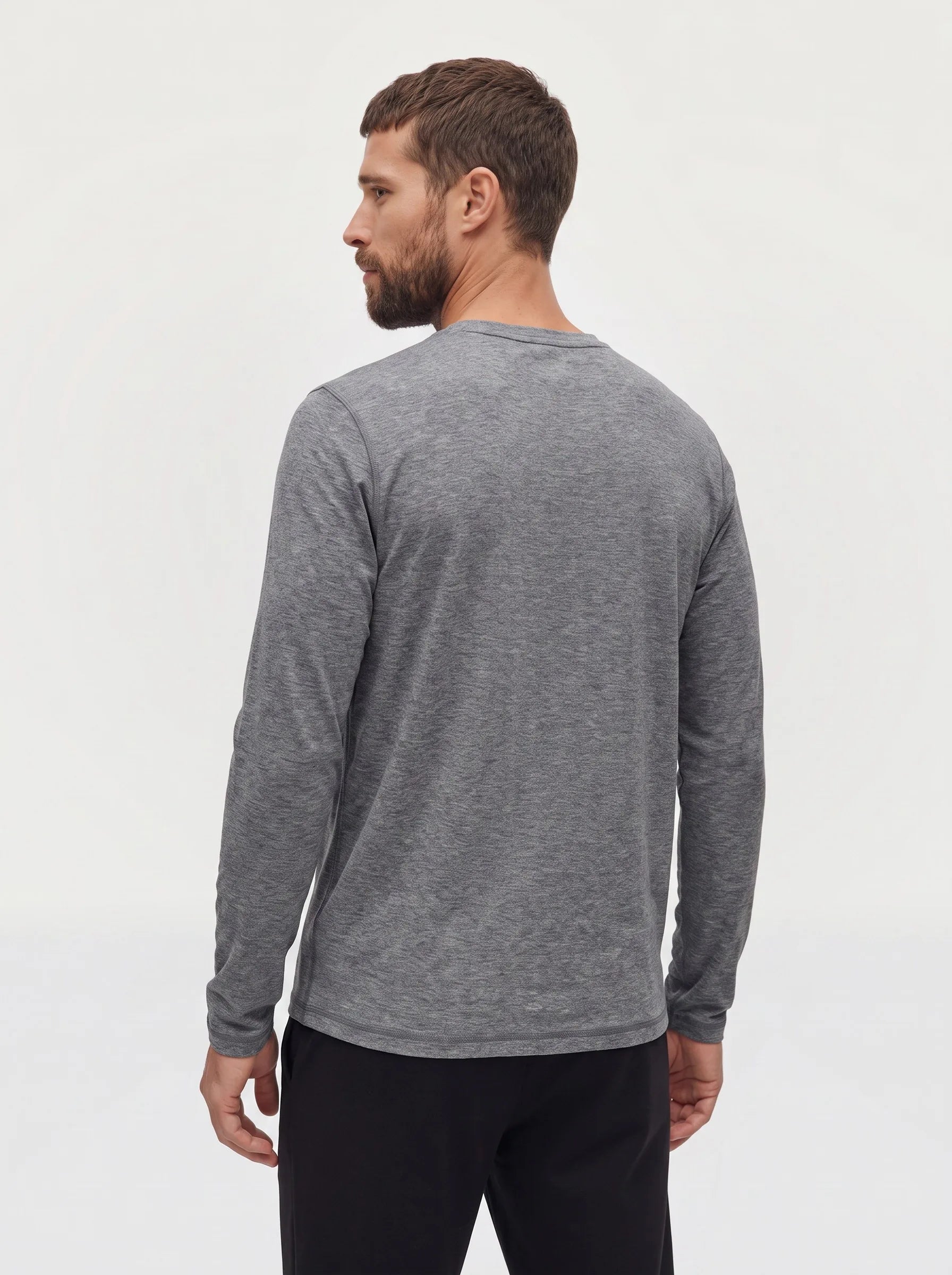 FlowBlend™ Active Long Sleeve Crew